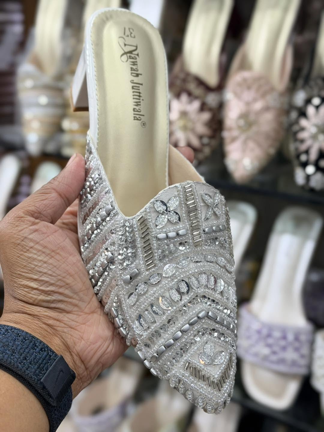Ladies Shoe
